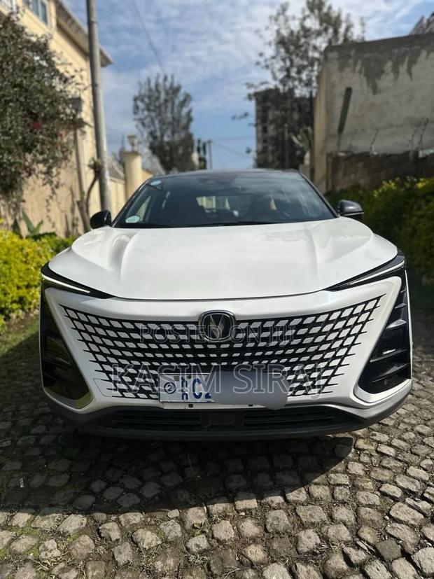 Changan UNI-T 1.5 FWD 2022 White