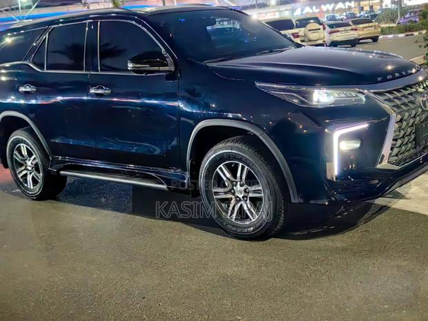 New Toyota Fortuner 3.0 D Turbo AWD 2023 Gray