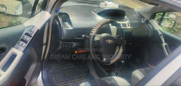 Toyota Yaris 2008 Silver