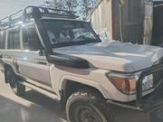 Toyota Land Cruiser 2018 White for sale
