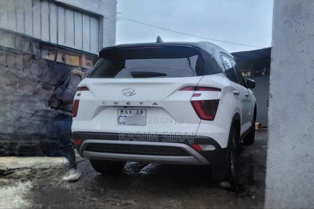 Hyundai Creta 2023 White