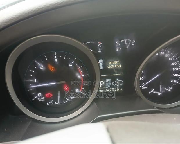 Toyota Land Cruiser 4.5 V8 GX-R 2014 Black