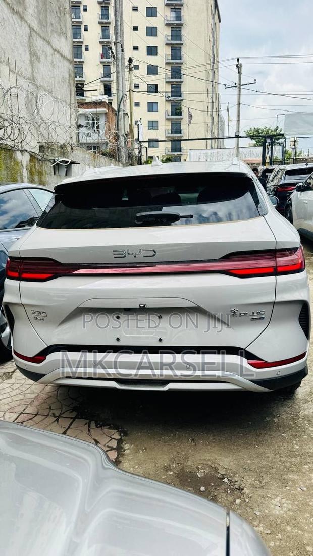 New BYD Song Plus DM-i 2025