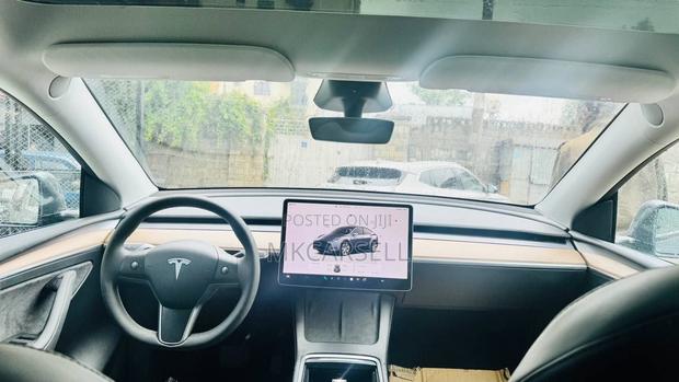 New Tesla Model Y 2024 Blue