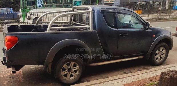Mitsubishi L200 Single Cab 2.5 TD 4WD 2007 Gray
