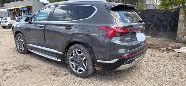 Hyundai Santa Fe Calligraphy 2023 Gray