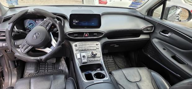 Hyundai Santa Fe Calligraphy 2023 Gray