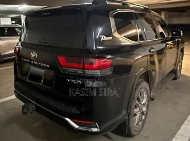 Toyota Land Cruiser 76 Series 2023 Black