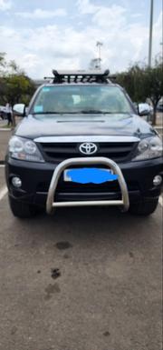 Toyota Fortuner 2.7 RWD 2006 Black for sale