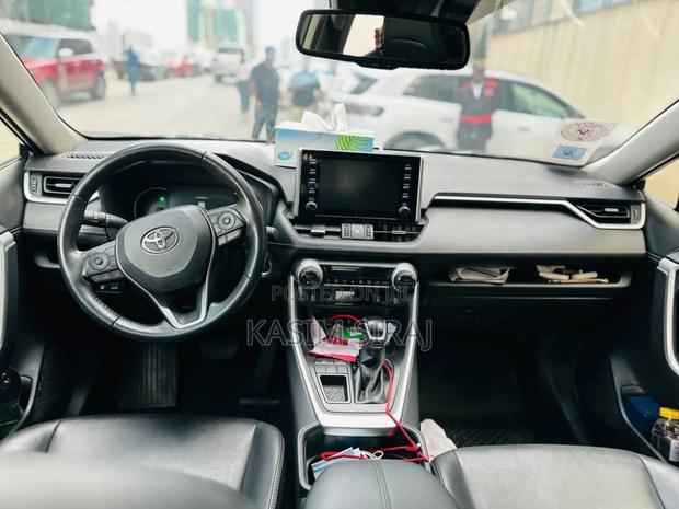 Toyota RAV4 Adventure 2021 Gray