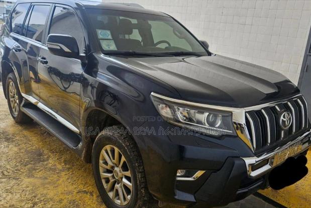 Toyota Land Cruiser Prado 2021 Beige