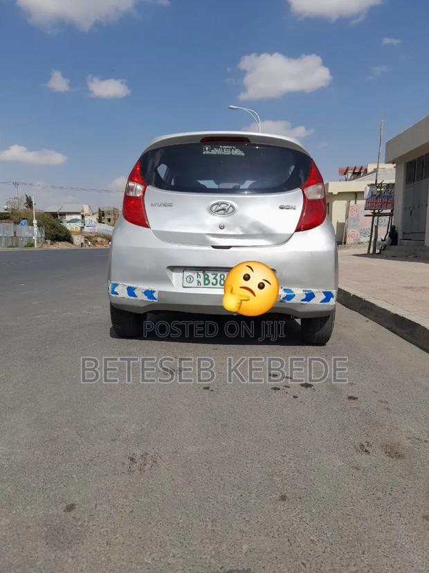 Hyundai Eon 2014 Silver
