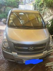 Hyundai Starex 2015 Silver for sale
