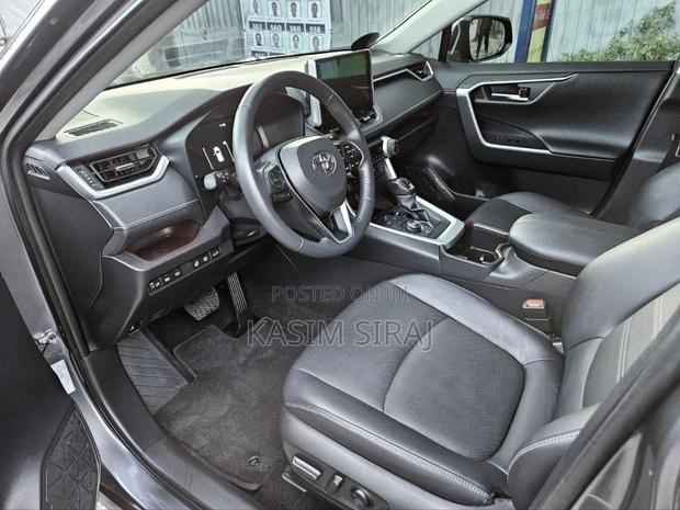 Toyota RAV4 TRD Off Road AWD 2023 Gray