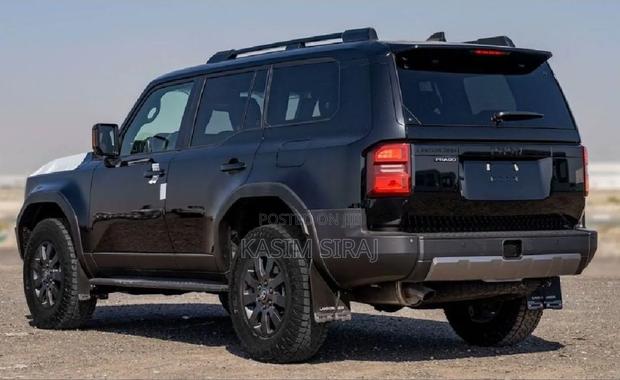 New Toyota Land Cruiser Prado 2.4 Hybrid 2025 Black