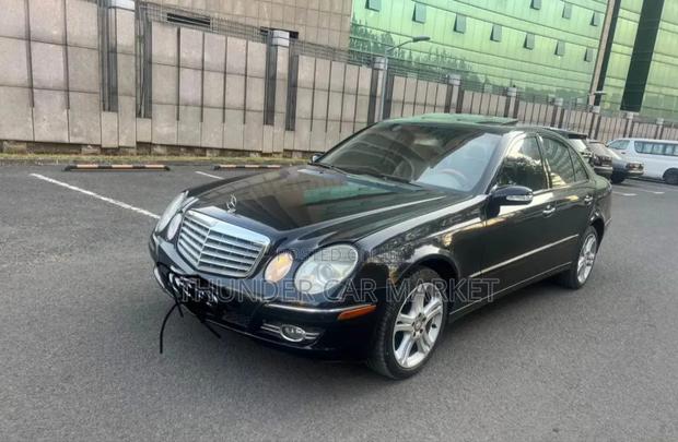 Mercedes-Benz E240 2008 Gray