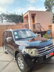 Mitsubishi Pajero 3.0 2010 Black for sale