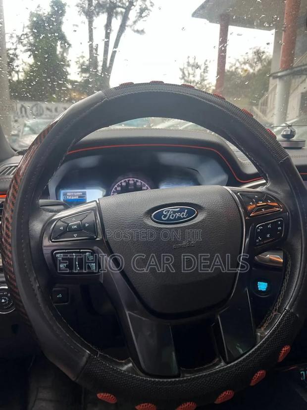 Ford Ranger Wildtrak 2020 Orange