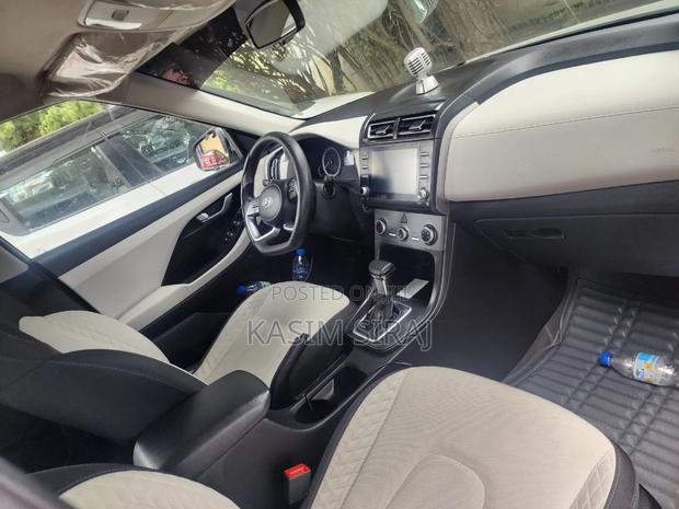 Hyundai Creta 2022 Silver