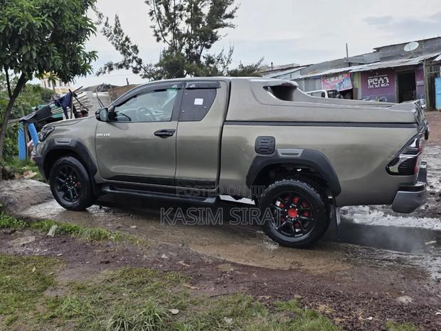 Toyota Hilux Revo Single Cab Deisel 2.8 AWD 2021 Gray