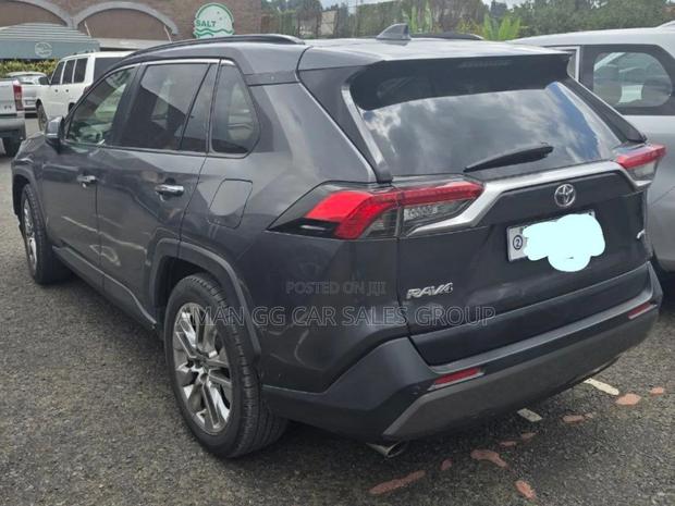 Toyota RAV4 2020 Black