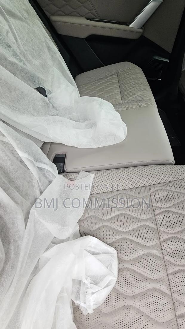 New BYD Tang DM-i 2025 Silver