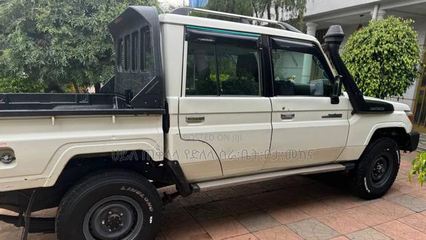 Toyota Land Cruiser 2018