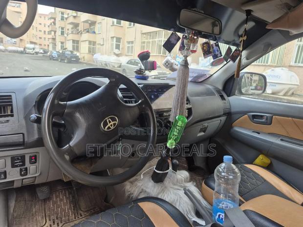 Toyota Hilux 2007 Black