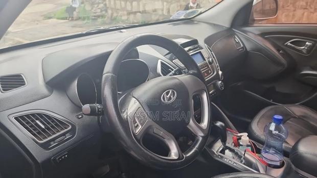 Hyundai Tucson Limited FWD 2013 Blue