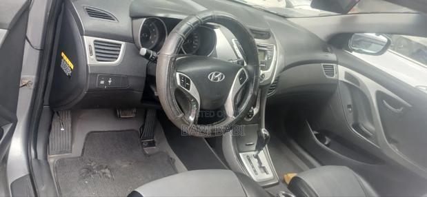 Hyundai Avante 2012 Silver