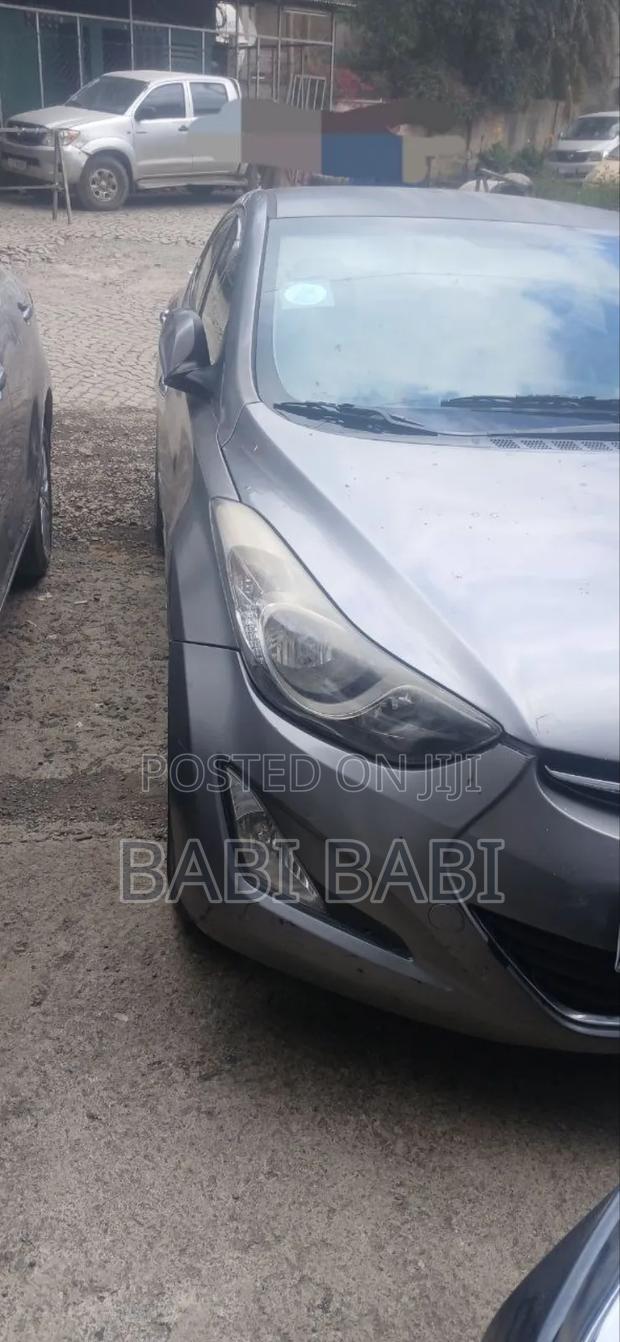 Hyundai Avante 2012 Silver