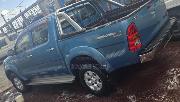 Toyota Hilux 2.5 D-4D SRX 4x4 2006 Blue