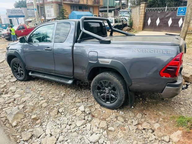 Toyota Hilux Revo Single Cab Deisel 2.8 AWD 2022 Gray