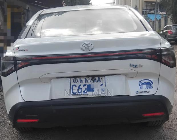 Toyota bZ3 2024 White