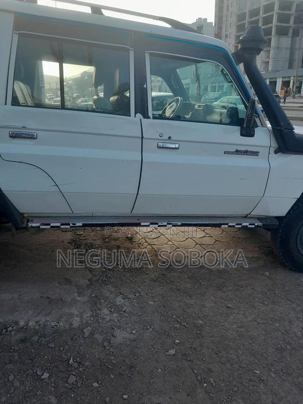 Toyota Land Cruiser 4.5 V8 TD 2017 White