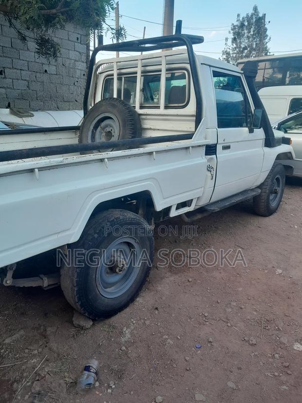 Toyota Land Cruiser 4.5 V8 TD 2017 White