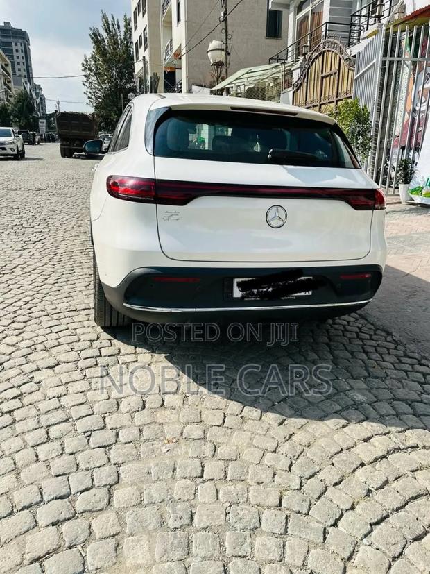 Mercedes-Benz EQC EQC400 4MATIC 2023 White