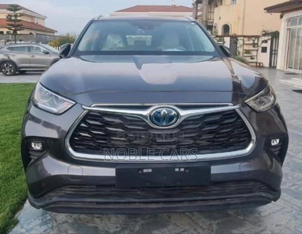 New Toyota Highlander 2024 Gray