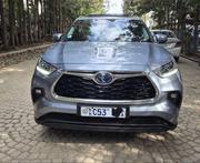 Toyota Highlander Hybrid 2024 Gray for sale