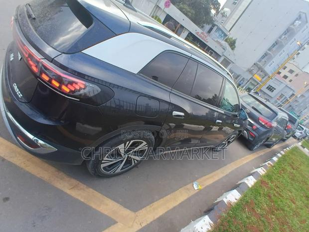 Volkswagen ID.6 Crozz 85 kWh AWD 2022 Blue