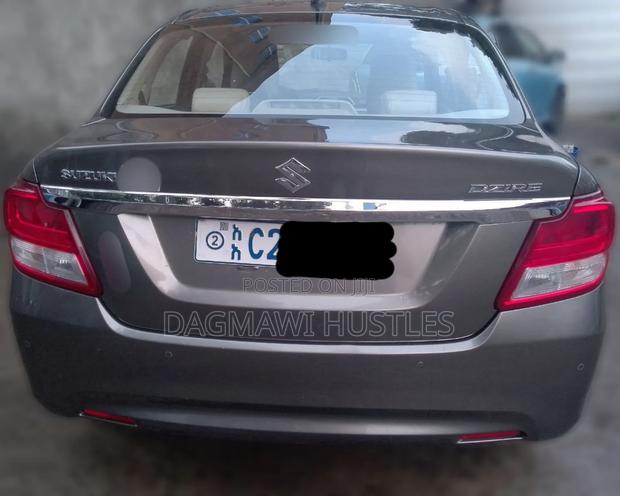Suzuki Dzire 2023 Gray