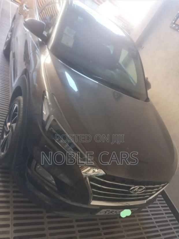 Hyundai Tucson 2020 Gold