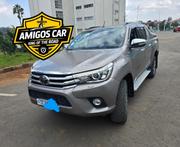 Toyota Hilux 2022 Gray for sale