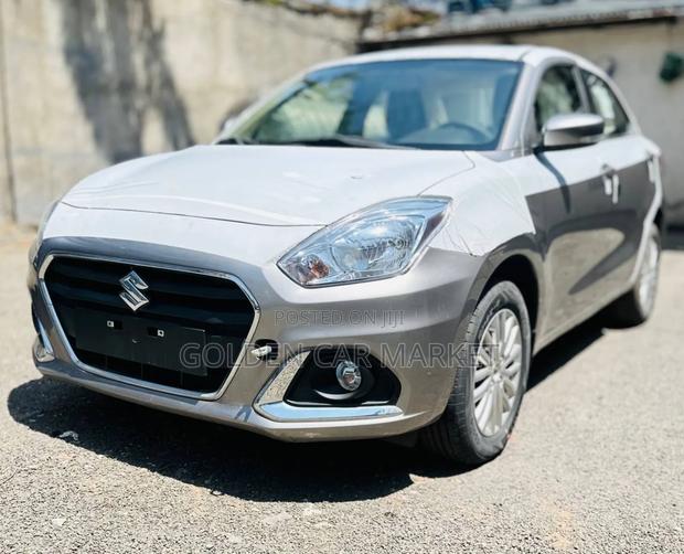 Suzuki Dzire 2023 Silver