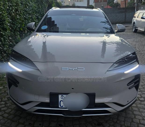 BYD Song Plus 2025 Beige
