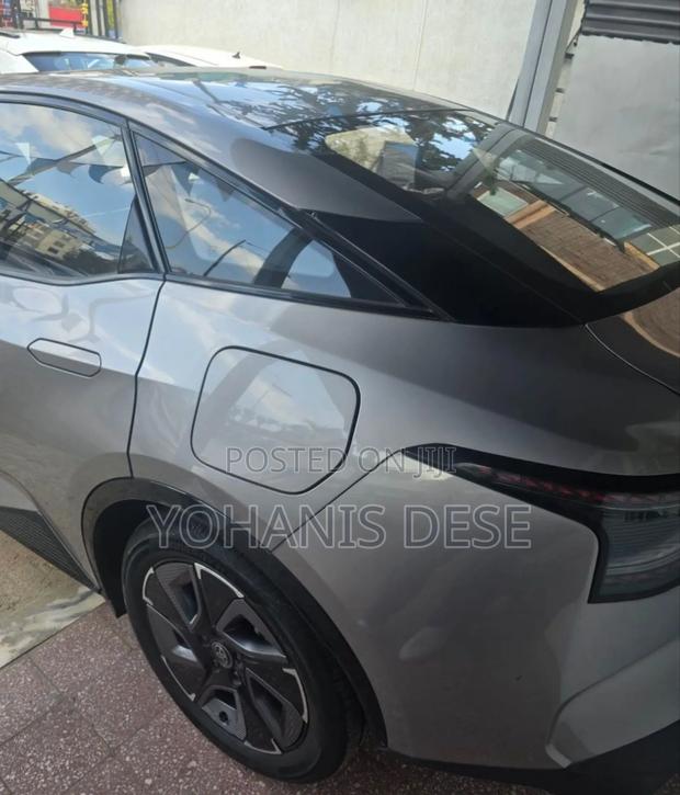 Toyota bZ3 2024 Gray