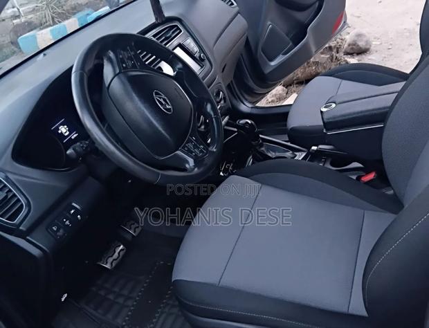 Suzuki Grand 2020 Gray