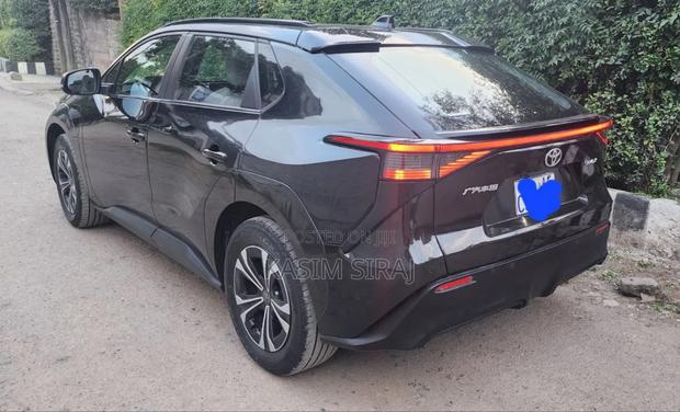 Toyota bZ4X 71.4 kWh AWD 2023 Black