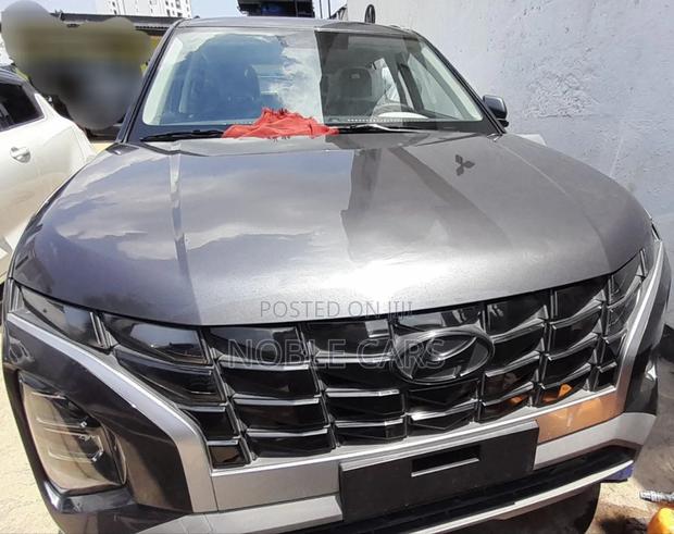 New Hyundai Creta 2023 Gray
