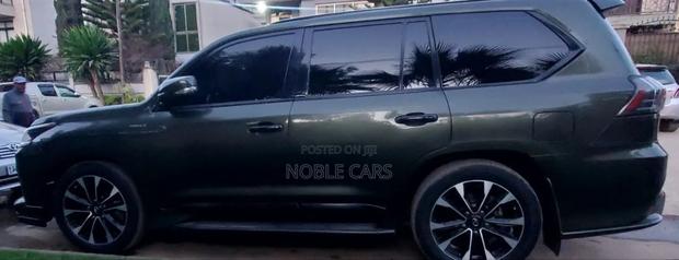 Lexus LX 570 AWD 2021 Gray